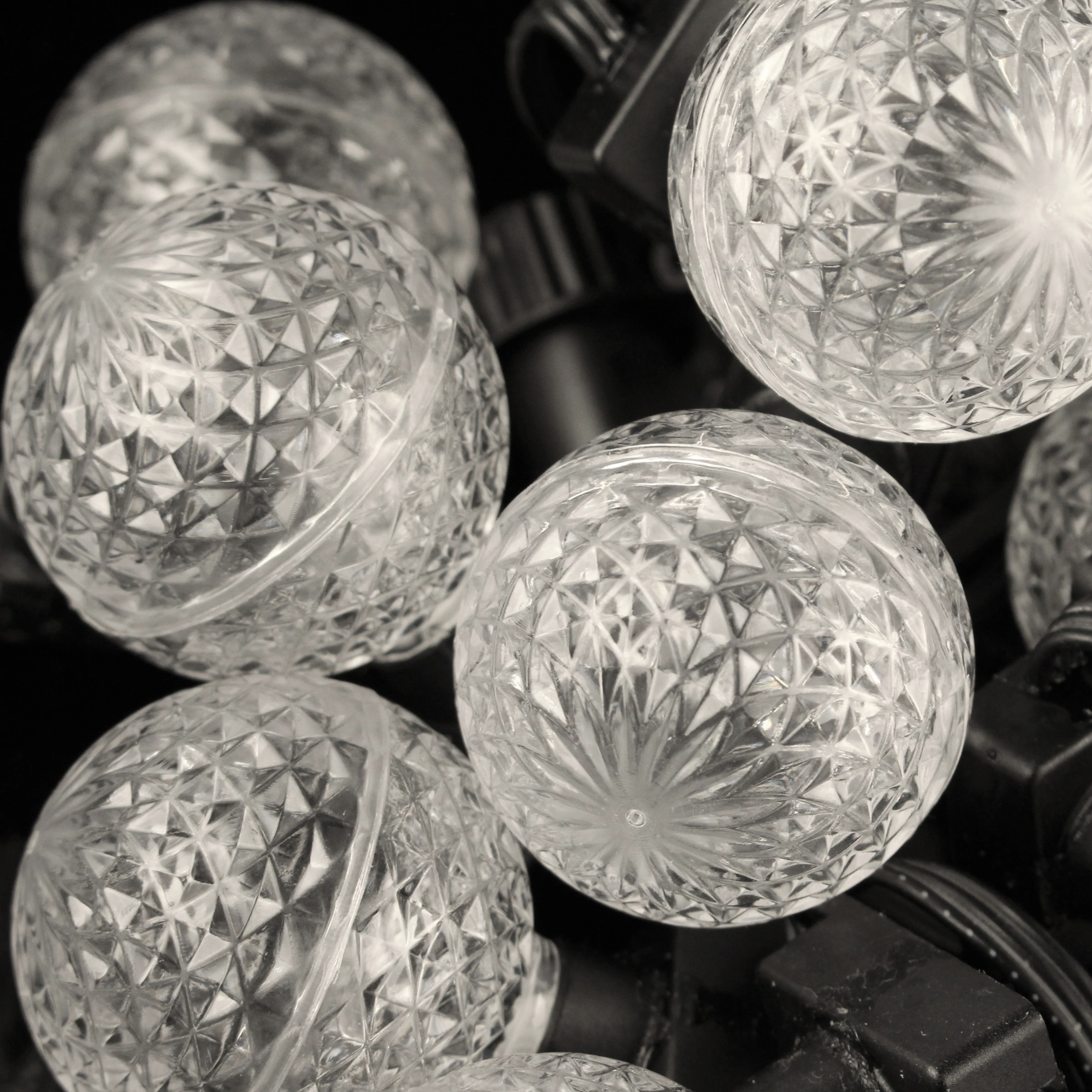 Luce Triklit sfaccettata RGB G40