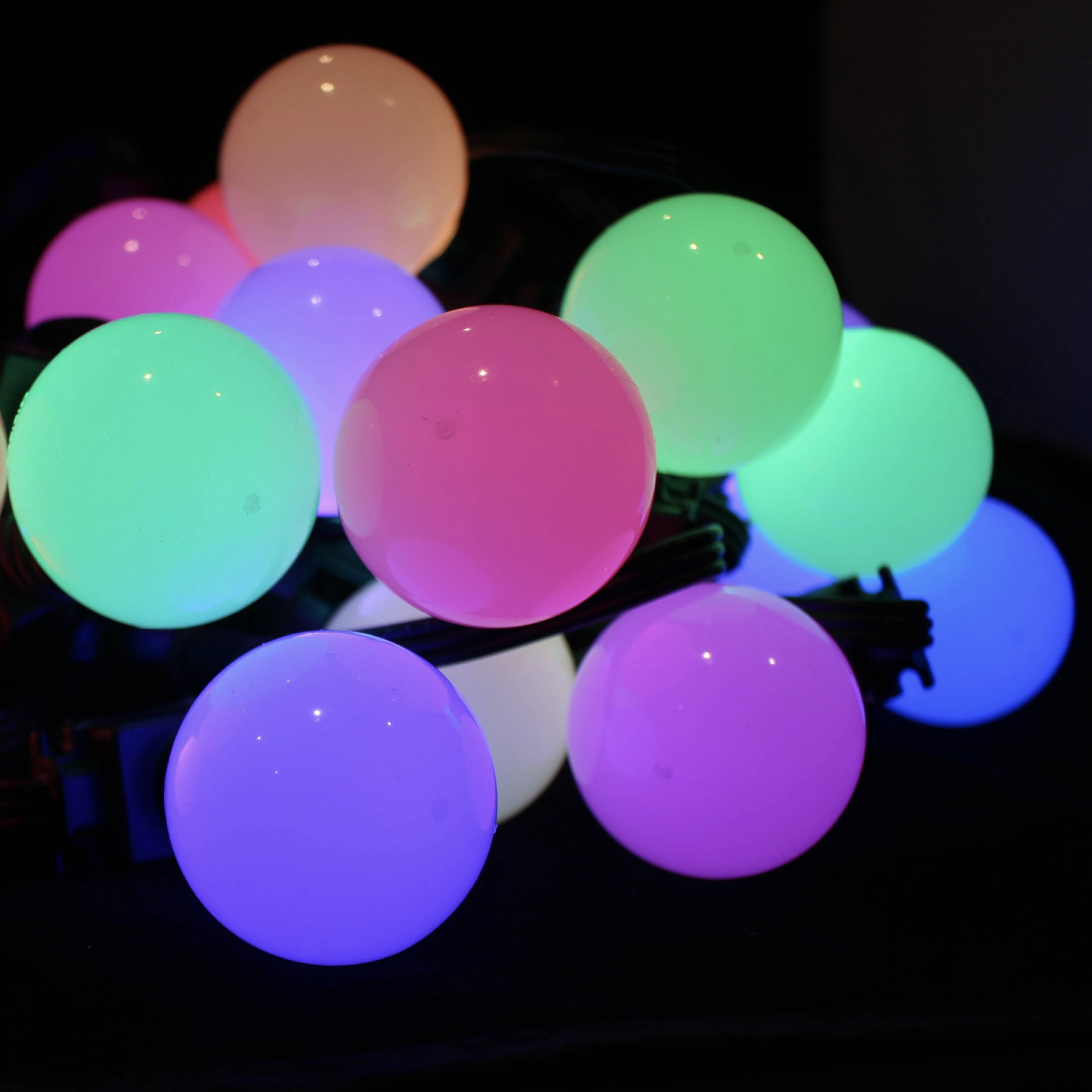 Stringa di luce opaca RGB G40